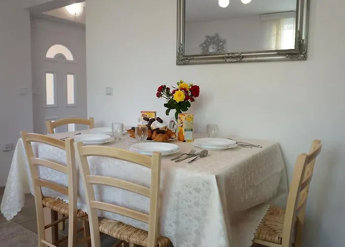 Apartament Red Rose *