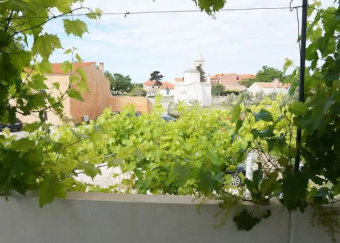 Apartament Red Rose *